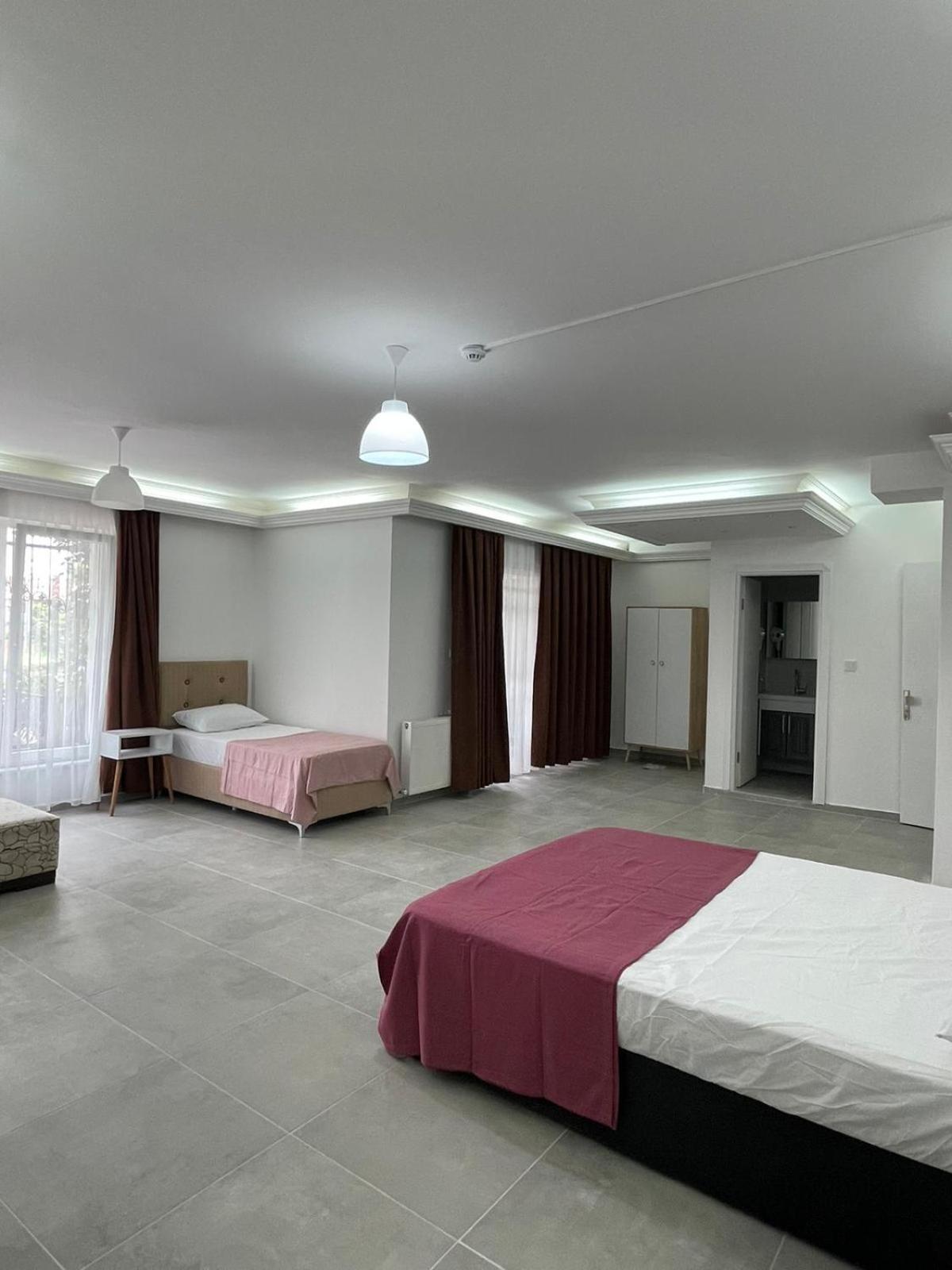 Evim Palace Oeren מראה חיצוני תמונה